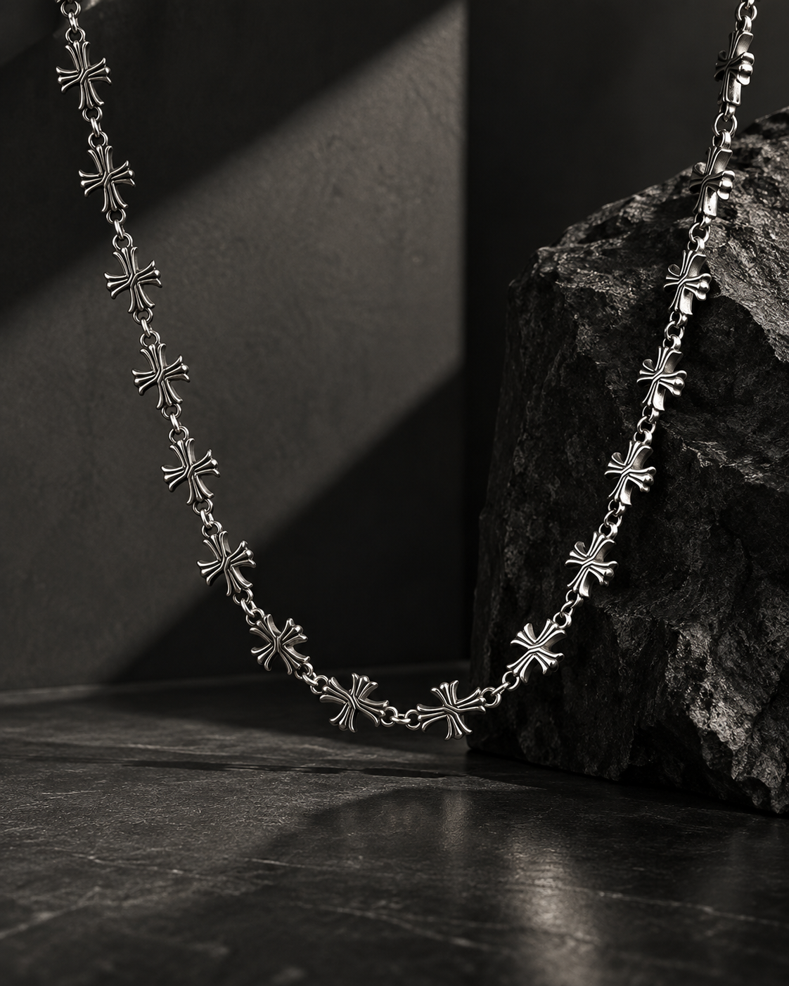 Cross Link Necklace
