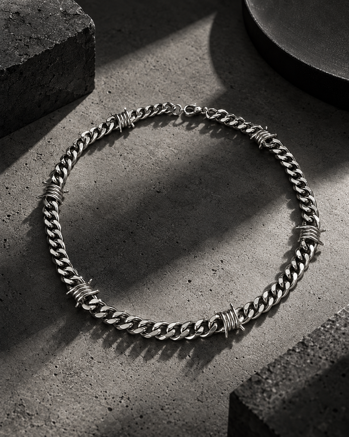 Distinct Chain Necklace