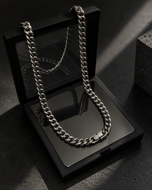 Vantage Chain Necklace